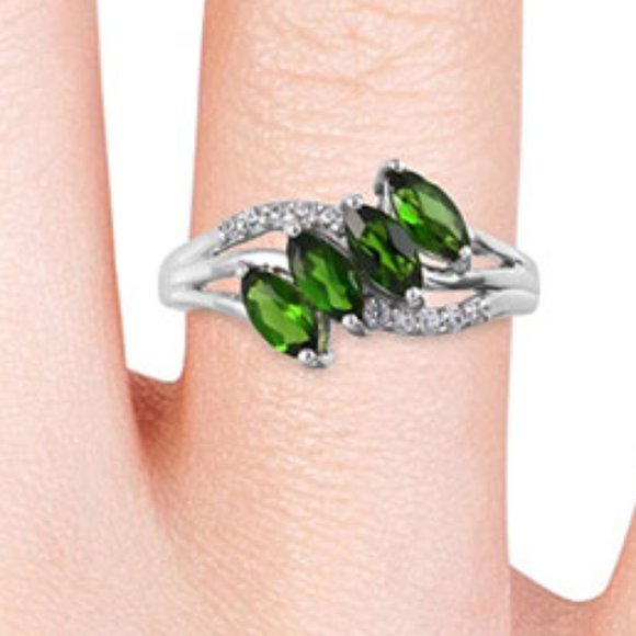 Chrome Diopside, Zircon Ring (11.0) - Picture 4 of 5